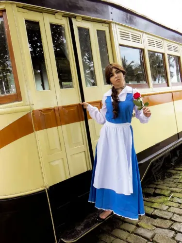 Fantasia Cosplay Bela - A Bela e a Fera