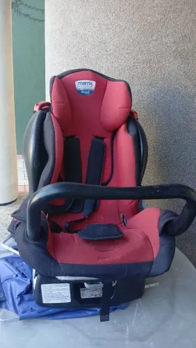 Cadeira infantil burigotto para carro 