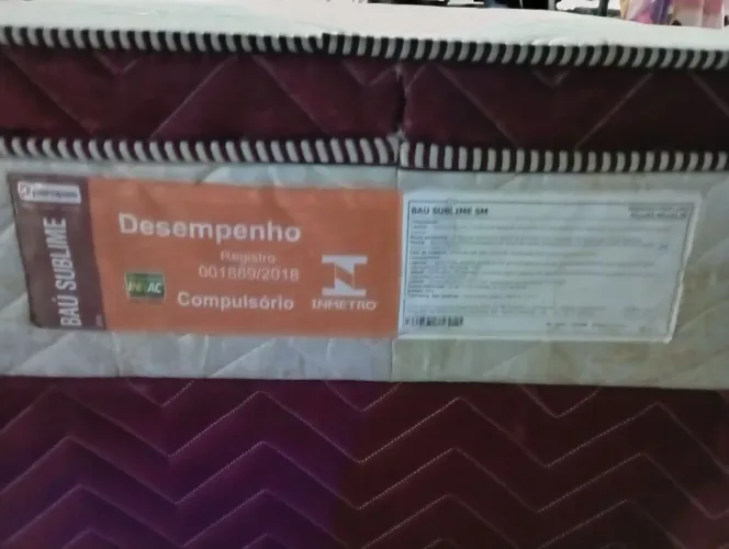 ? VENDO CAMA DE CASAL COM BAÚ ?