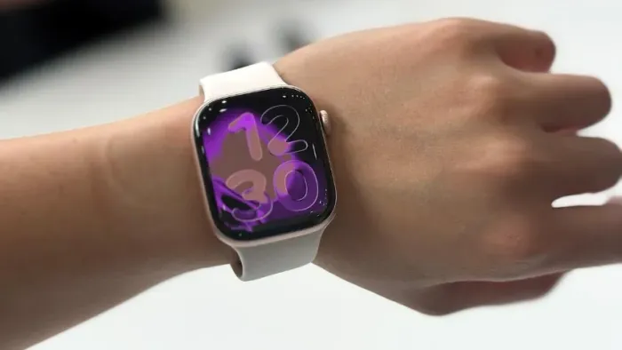 Apple Watch 11 42mm Rose Gold - Novo/Lacrado
