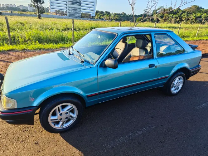 Ford Escort XR3 1.8 / 1.6 Beneton/form./laser 1989