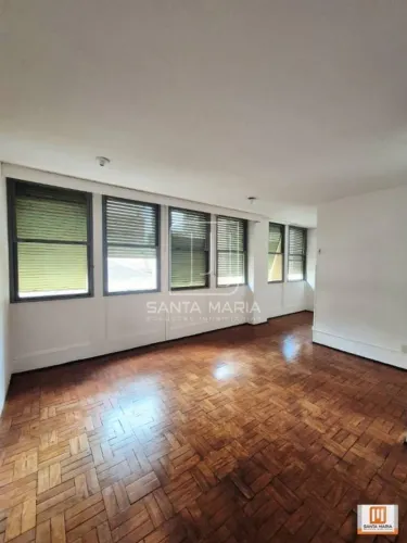 Apartamento para alugar com 3 dormitórios no bairro CENTRO