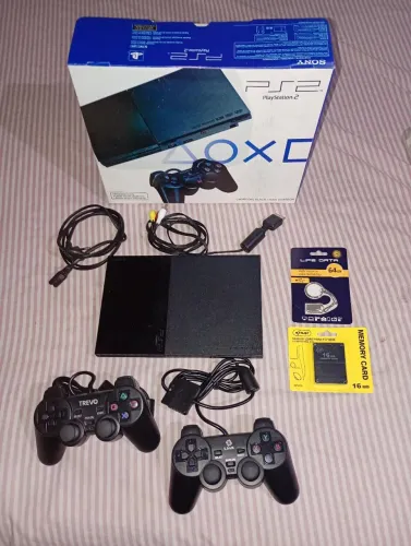 Playstation 2 semi novo 