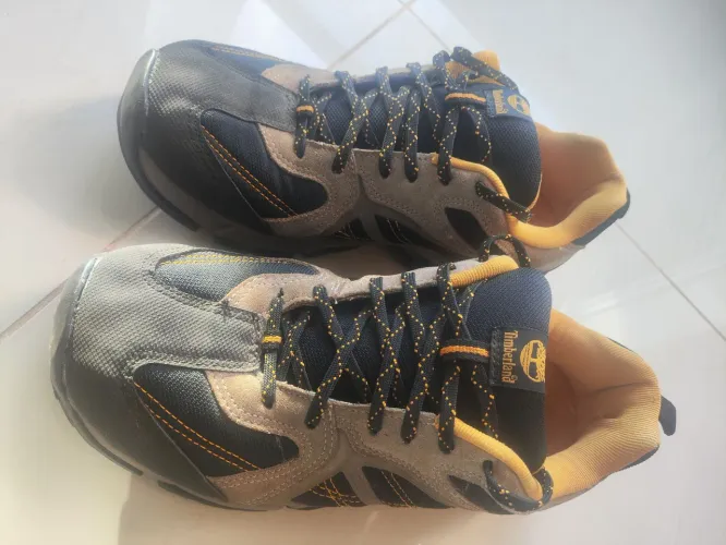 Tênis Timberland original tamanho 40 pouquíssimo usado