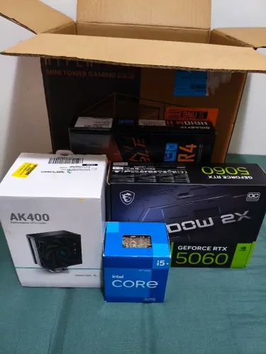 Pc gamer i5 12400 + rtx 5060 + SSD M2 2TB