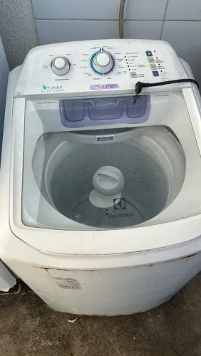 Vendo máquina de lavar 