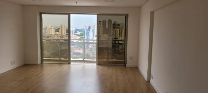 Sala Comercial Moderna na Vila Yara, Osasco-SP: 1 Sala, 1 Banheiro, 1 Vaga de Garagem, 40m