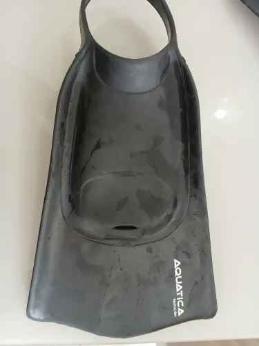 Nadadeira aquática