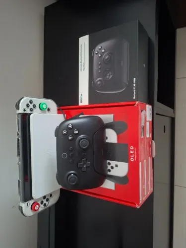 Nitendo Switch Oled Branco + Controle Bluetooth