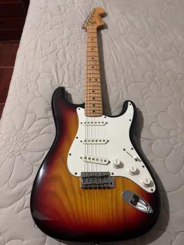Guitarra Fernandes Stratocaster 1978