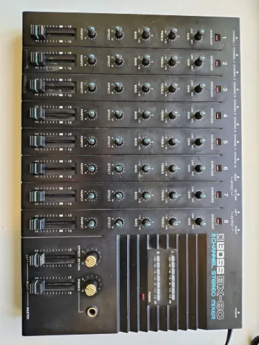 Mesa de som Boss BX-80 raridade 