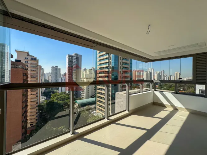 Apartamento à venda no Campo Belo - 82m², 3 dormitórios (1 suíte) e 1 vaga