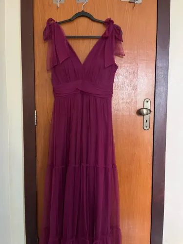 Vende-se vestido de festa longo
