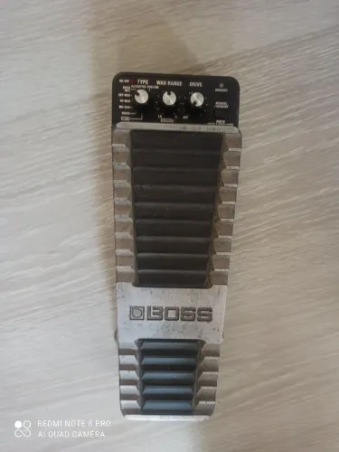 Pedal wah whah boss
