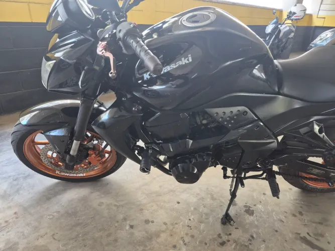 Moto para tirar onda 