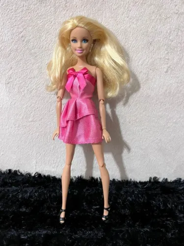 Boneca Barbie Life In The Dreamhouse Articulada - Mattel