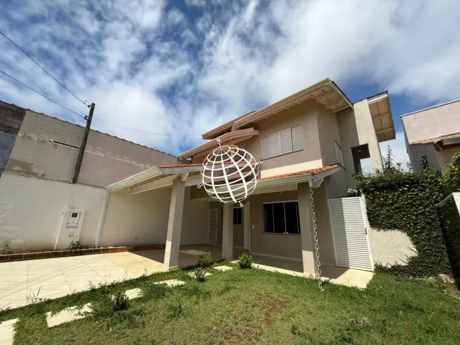 Casa com 3 dormitórios à venda, 120 m² por R$ 750.000,00 - Boa Vista - Piracaia/SP