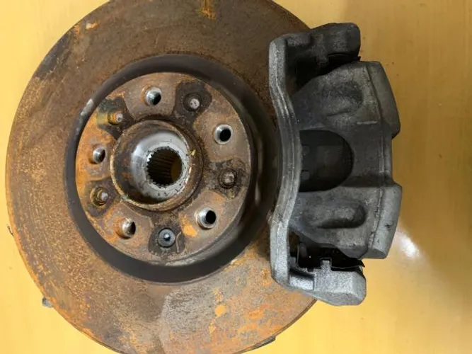 Montante com o cubo dianteiro jeep renegade original