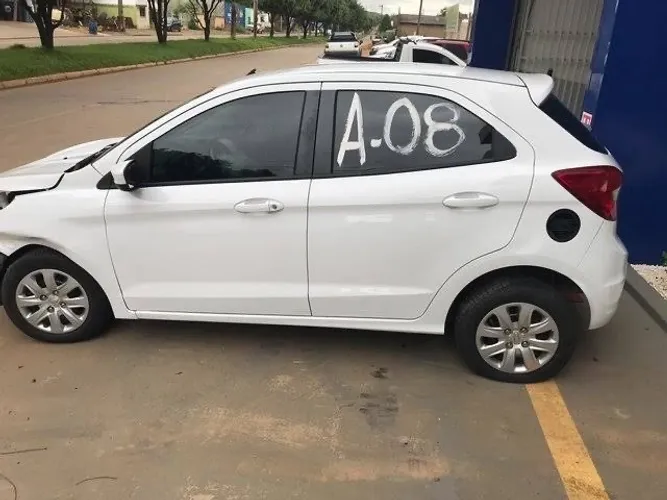 Ford ka sucata