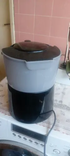Cafeteira Philips Walita (usada).
