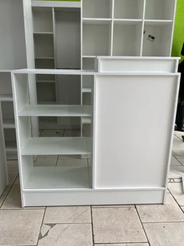 Balcão caixa com vitrine