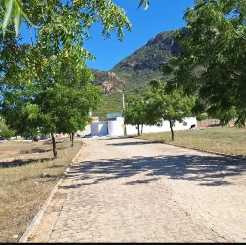 Vende-se Terreno em Serra Talhada-PE