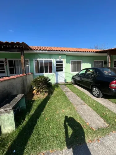 Excelente casa em condominio fechado em Campo Grande