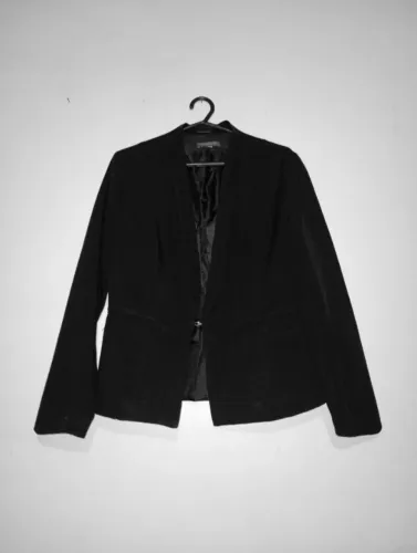 Blazer feminino preto Duplo R - tamanho 40