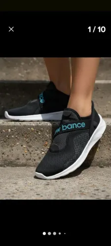 Tênis New Balance Roav 42