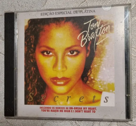 CD Secrets - Toni Braxton - Edição Especial Platina