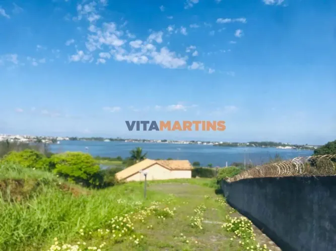 Terreno à venda com 308,m², por R$ 150.000,00, em Condomínio fechado em Cabo Frio/RJ