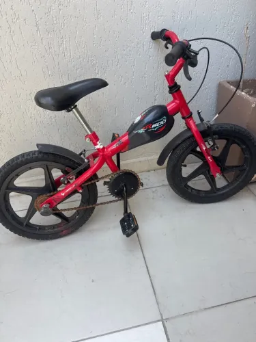 Bicicleta Infantil Vermelha aro 16