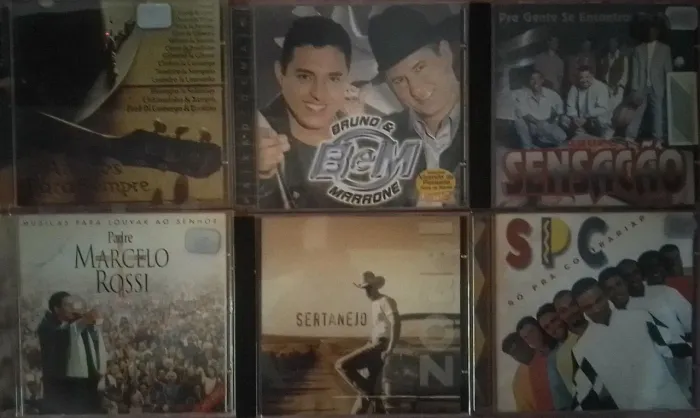 Vários CDs de música sertaneja e gospel para você curtir