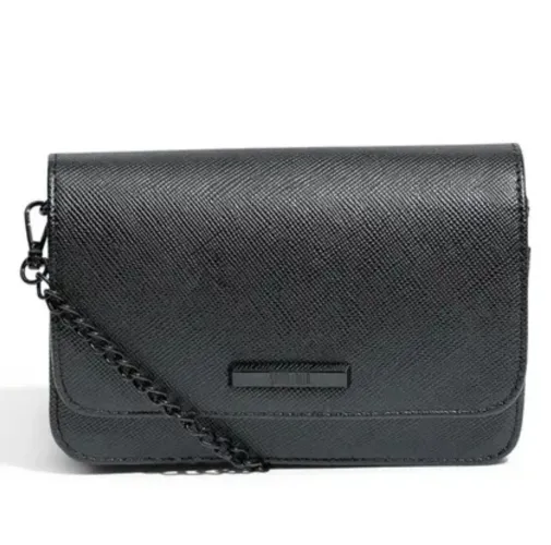 Bolsa de Ombro Preta Pequena pra retirar 