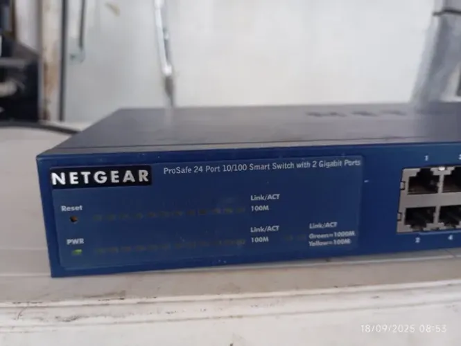 switch netgear prosafe 24 port