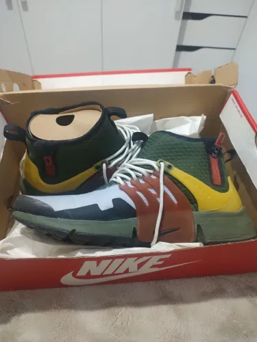 Nike Air BOBA FEET!!!!