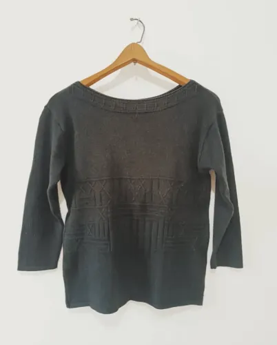 Blusa Preta de lã