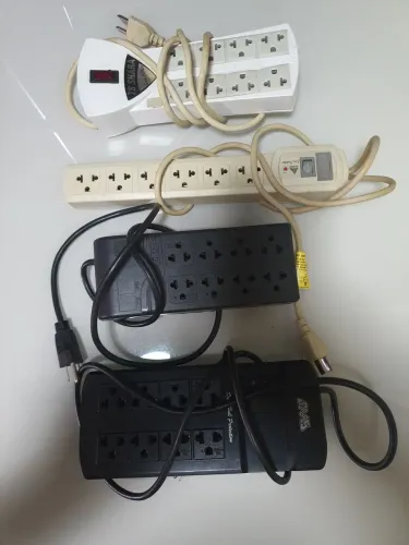 FILTROS DE LINHA COM DOIS PINOS CHATOS E UM REDONDO