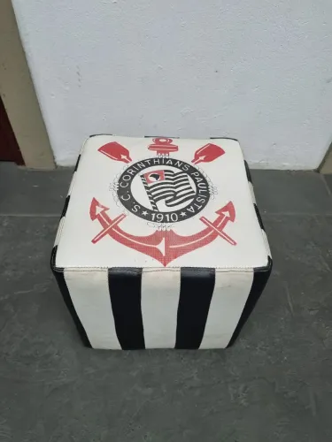 Puff quadrado Corinthians