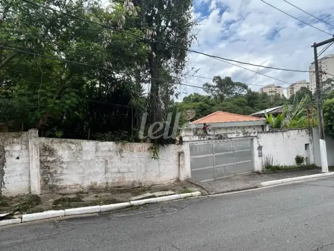 Terreno null quartos à venda no(a) Barro Branco (Zona Norte)