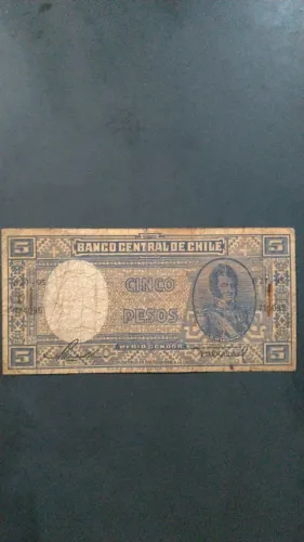 Nota antiga de 5 pesos Chilenos.