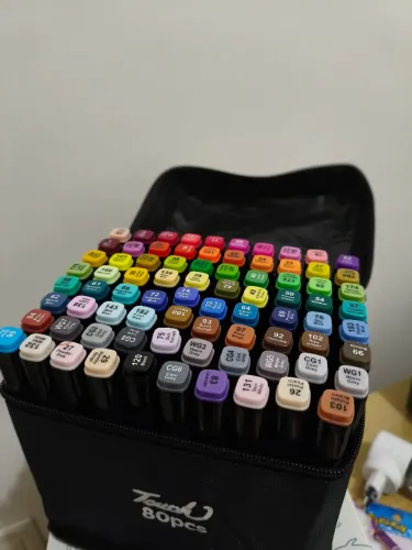 Canetas Touch 80 cores, brinde um livro Bobbie goods