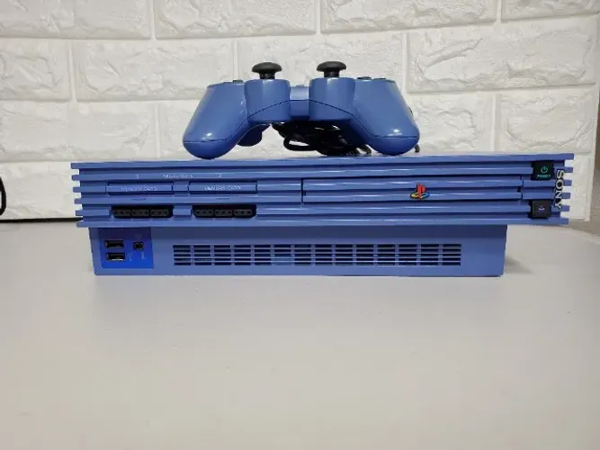 PlayStation 2 Fat edição limitada Toys Dream Blue (SCPH-39000 TB) - Edição rara