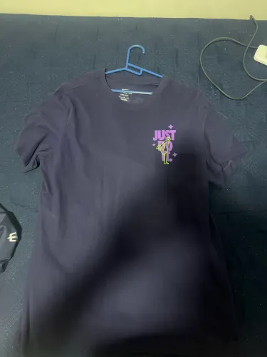 camisa nike dri-fit roxa