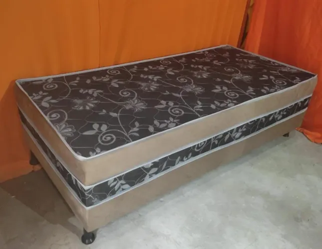 Cama Box Solteiro - Novas Impecável