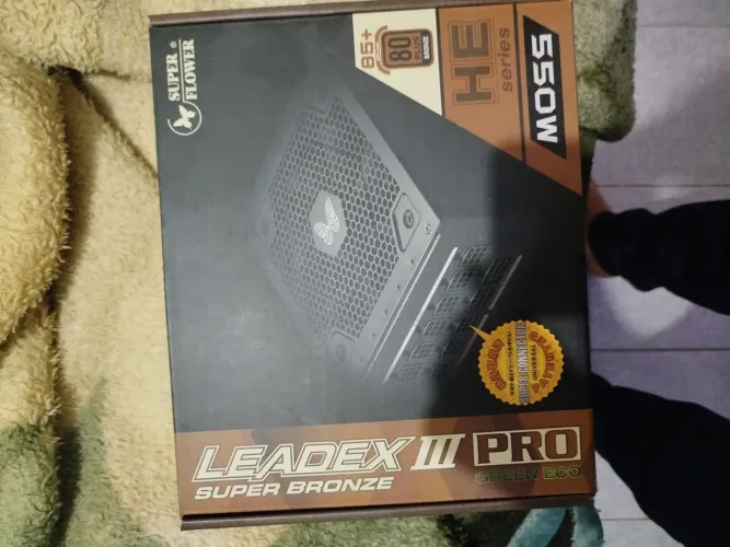 Fonte Super flower 550W modular 