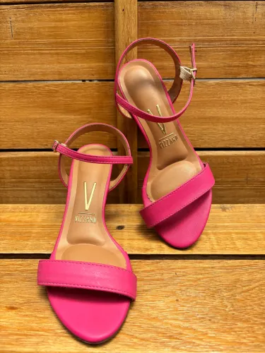 Sandália Vizzano Pink - Salto Médio nr.34
