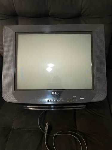 Tv de tubo Philco com defeito não liga sem controle remoto