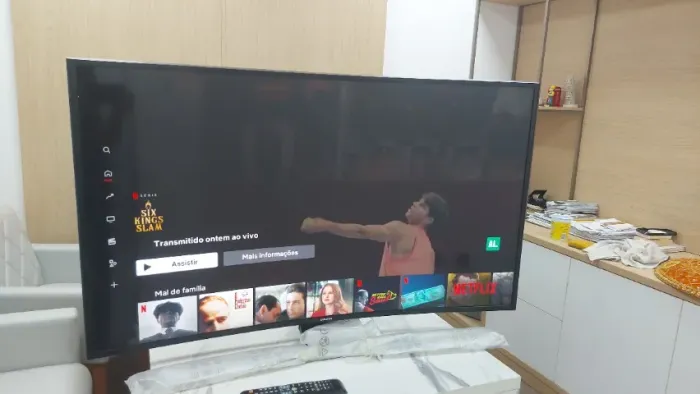 Smart TV Samsung UN48JU6700G 4K, 48 polegadas, Tela Curva Semi Novo