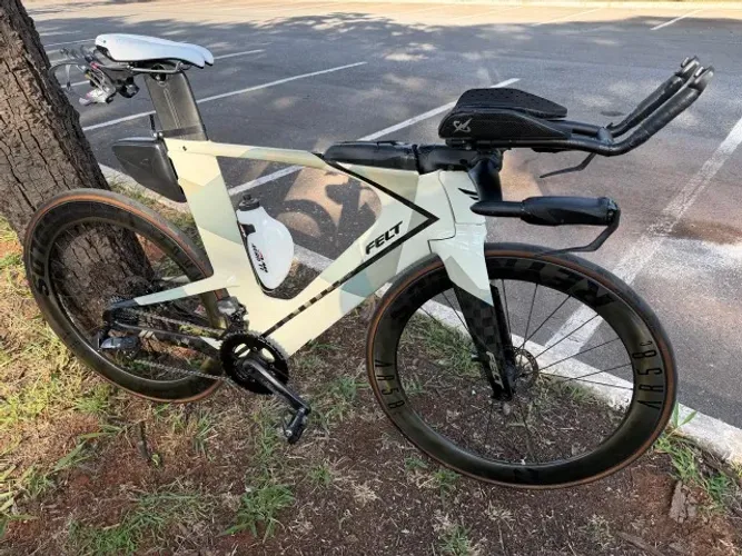 Felt IA 2021 SRAM FORCE AXS 12V Tam. 56